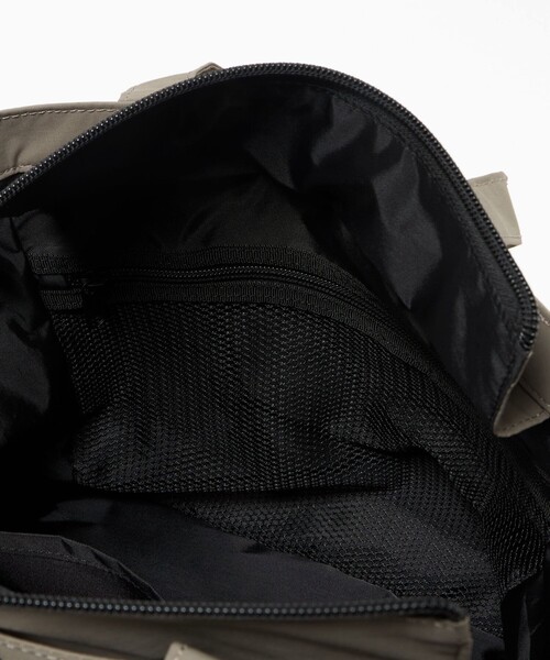 AIGLE(エーグル)の「<AIGLE> Tote with SLD(ショルダーバッグ・レディース・ブラック/ベージュ・FREE)」の20枚目の写真