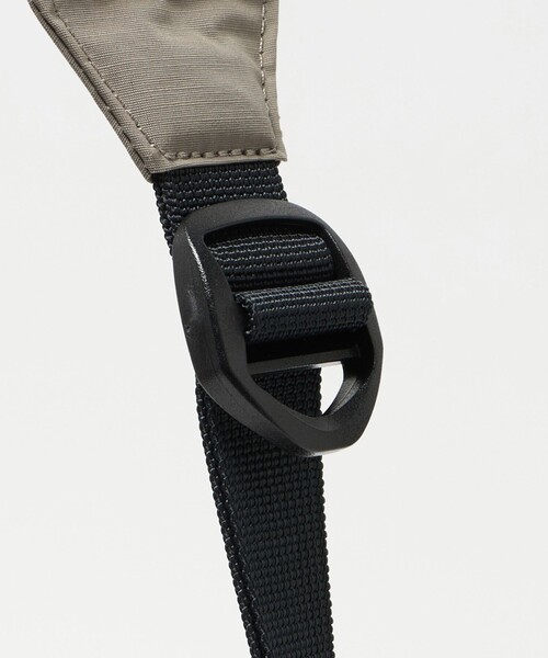 AIGLE(エーグル)の「<AIGLE> Tote with SLD(ショルダーバッグ・レディース・ブラック/ベージュ・FREE)」の16枚目の写真