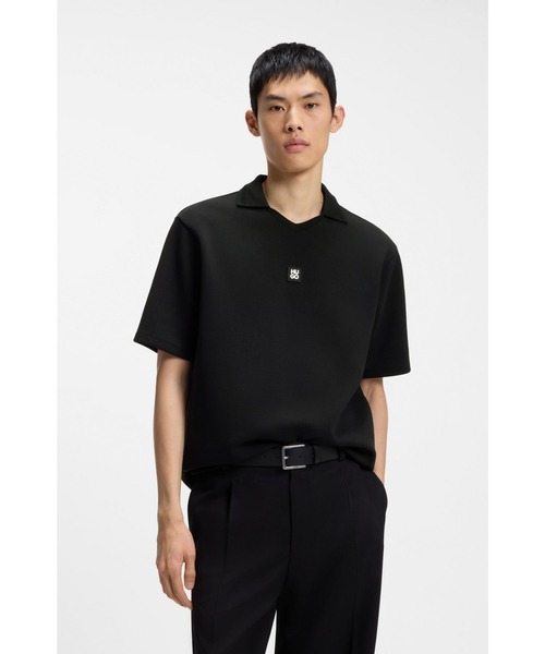 HUGO(ヒューゴ)の「ストラクチャード コットンブレンド ポロシャツ ジョニーカラー(ポロシャツ・メンズ・ブラック・S/M/L/XL/XXL)」の1枚目の写真
