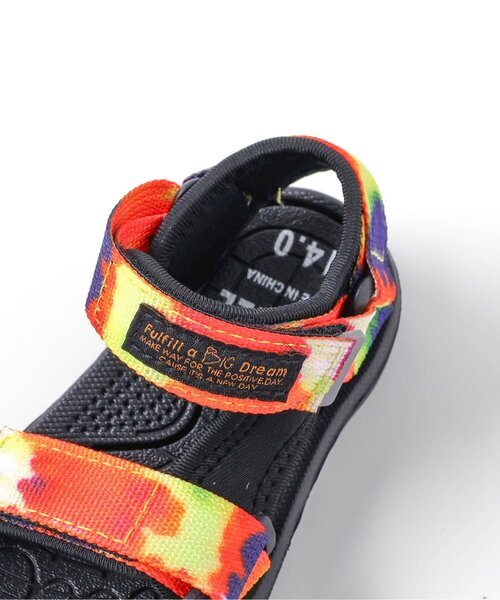 BREEZE（ブリーズ）の「アクティブテープサンダル（サンダル・キッズ・ベージュ/レインボー/ブラック・17/16/15 /14/21/20/19/18）」の20枚目の写真