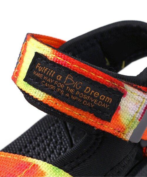 BREEZE（ブリーズ）の「アクティブテープサンダル（サンダル・キッズ・ベージュ/レインボー/ブラック・17/16/15 /14/21/20/19/18）」の21枚目の写真