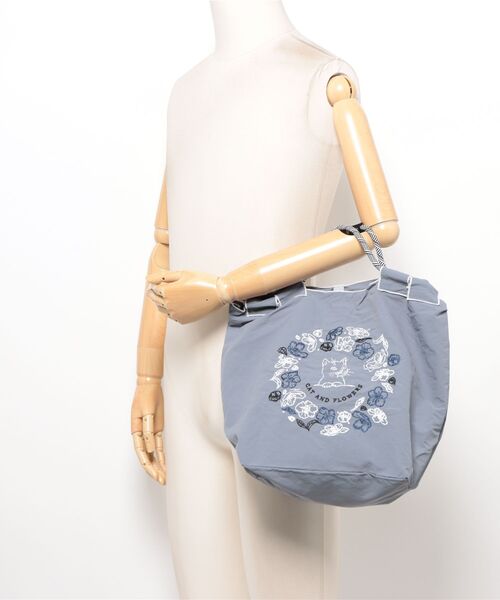 A BAG OF CHIPS（アバッグオブチップス）の「8begin bag(Sサイズ)総刺繍エコバッグ（トートバッグ・レディース・グレー系その他/ベビーピンク/アイボリー/ブルー/グレー/ライトブラウン/ピンク/ダークブラウン/ネイビー/マスタード/キナリ/ブルー系その他/ベージュ・FREE）」の17枚目の写真
