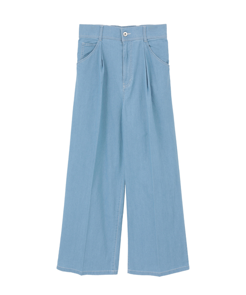 Tiara(ティアラ)の「デニムタックパンツ(デニムパンツ・レディース・インディゴブルー/ライトブルー・3/2)」の2枚目の写真