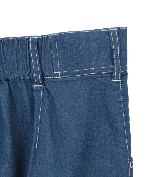 Tiara(ティアラ)の「デニムタックパンツ(デニムパンツ・レディース・インディゴブルー/ライトブルー・3/2)」の21枚目の写真