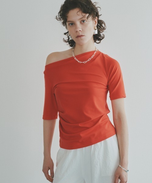 Muel Chic(ミュエルシック)の「Frow 2way CS フロウ2wayカットソー(Tシャツ/カットソー・レディース・ライトブルー/アイボリー/ブラック/レッド/グリーン・FREE)」の1枚目の写真