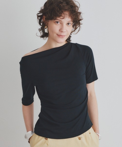 Muel Chic(ミュエルシック)の「Frow 2way CS フロウ2wayカットソー(Tシャツ/カットソー・レディース・ライトブルー/アイボリー/ブラック/レッド/グリーン・FREE)」の3枚目の写真