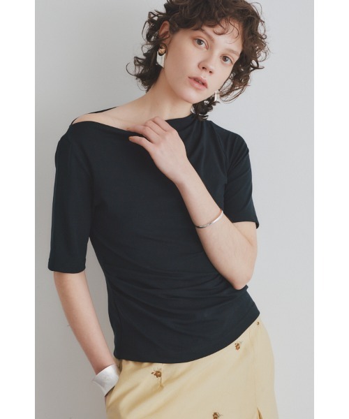 Muel Chic(ミュエルシック)の「Frow 2way CS フロウ2wayカットソー(Tシャツ/カットソー・レディース・ライトブルー/アイボリー/ブラック/レッド/グリーン・FREE)」の15枚目の写真
