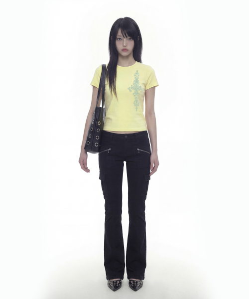 GRAVER（グレーバー）の「[ユニセックス]SIM CROSS 半袖Tシャツ_4色（Tシャツ/カットソー・レディース・ブラック/イエロー/ホワイト/チャコールグレー・SMALL/MEDIUM/LARGE/X-SMALL）」の2枚目の写真