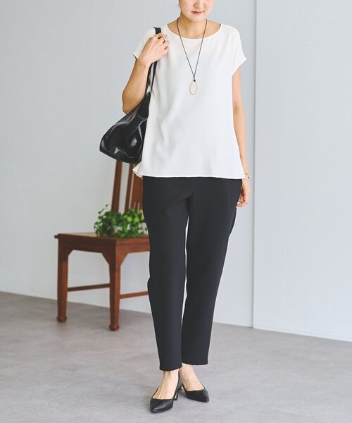 LIVETART(リヴェタート)の「バックサテンフレンチブラウス《LIVETART》(シャツ/ブラウス・レディース・ブラック/アイボリー・FREE)」の6枚目の写真