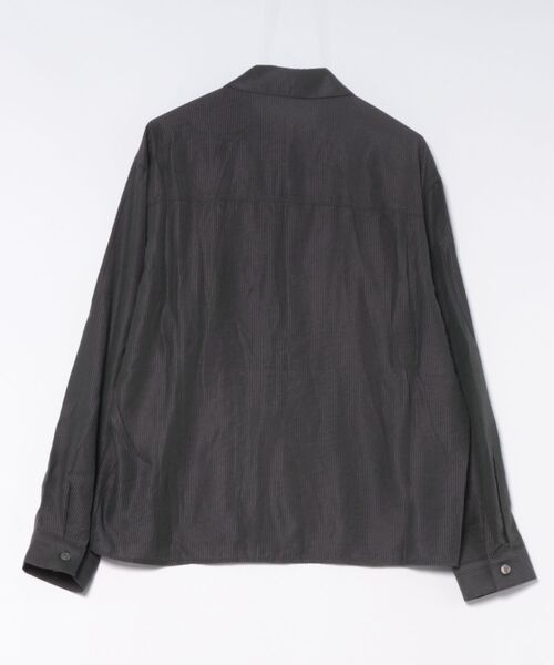 Chikashitsu +（チカシツプラス）の「【Chikashitsu +】soft cropped stripe shirt / 【チカシツプラス】ソフトクロップドストライプ長袖シャツ<着用動画あり>（シャツ/ブラウス・メンズ・ライトグレー/チャコール/ライトカーキ・ONE SIZE）」の14枚目の写真