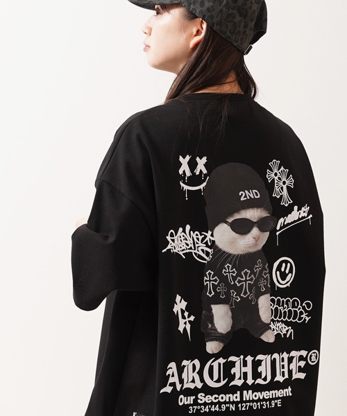 1111clothing（ワンフォークロージング）の「【2ND ARCHIVE】猫転写グラフィック オーバーサイズ半袖Tシャツ / ビッグシルエット / ユニセックス（Tシャツ/カットソー・メンズ・ホワイト/ブラック/ピンク/ライトグリーン・FREE）」の3枚目の写真