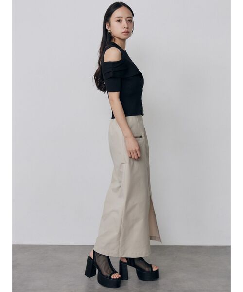 MURUA（ムルーア）の「ショルダーカットZIPハーフニット　夏服（ニット/セーター・レディース・ブラック/アイボリー/ピンク/イエロー・FREE）」の14枚目の写真