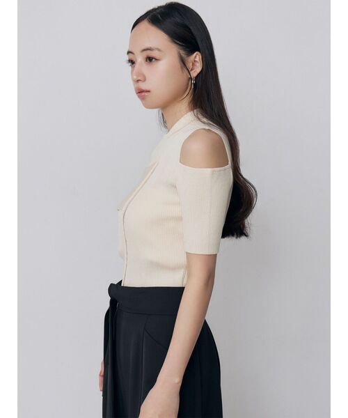 MURUA（ムルーア）の「ショルダーカットZIPハーフニット　夏服（ニット/セーター・レディース・ブラック/アイボリー/ピンク/イエロー・FREE）」の16枚目の写真