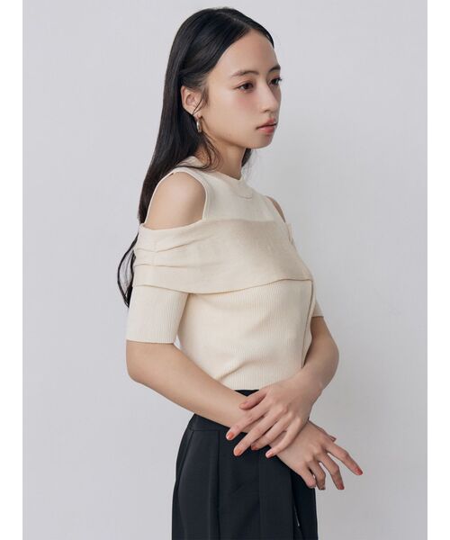 MURUA（ムルーア）の「ショルダーカットZIPハーフニット　夏服（ニット/セーター・レディース・ブラック/アイボリー/ピンク/イエロー・FREE）」の17枚目の写真