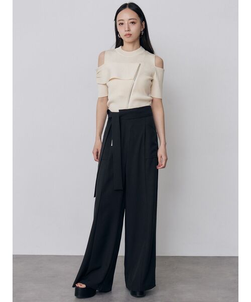 MURUA（ムルーア）の「ショルダーカットZIPハーフニット　夏服（ニット/セーター・レディース・ブラック/アイボリー/ピンク/イエロー・FREE）」の19枚目の写真