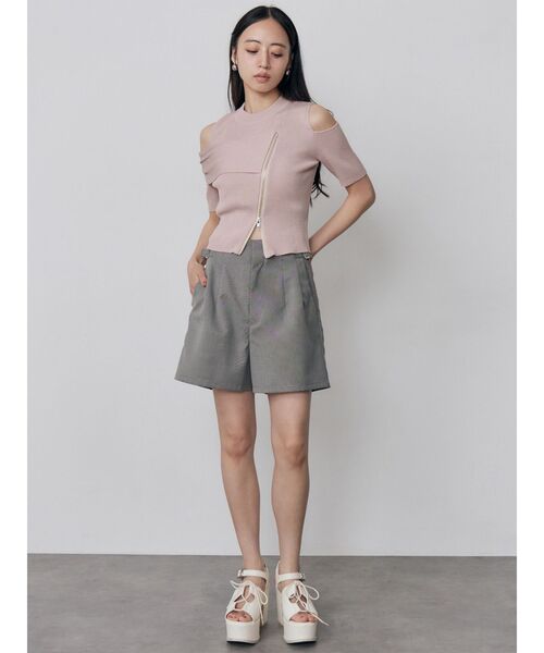 MURUA(ムルーア)の「ショルダーカットZIPハーフニット 夏服(ニット/セーター・レディース・ブラック/アイボリー/ピンク/イエロー/ブルー・FREE)」の22枚目の写真