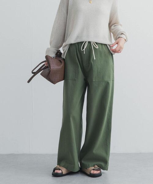 URBAN RESEARCH DOORS（アーバンリサーチドアーズ）の「コットンベーカーパンツ（その他パンツ・レディース・ホワイト系その他/カーキ・SMALL/MEDIUM）」の2枚目の写真