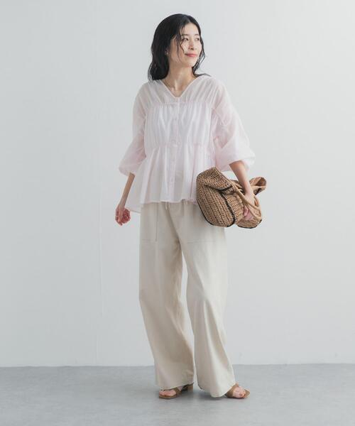 URBAN RESEARCH DOORS（アーバンリサーチドアーズ）の「コットンベーカーパンツ（その他パンツ・レディース・ホワイト系その他/カーキ・SMALL/MEDIUM）」の22枚目の写真