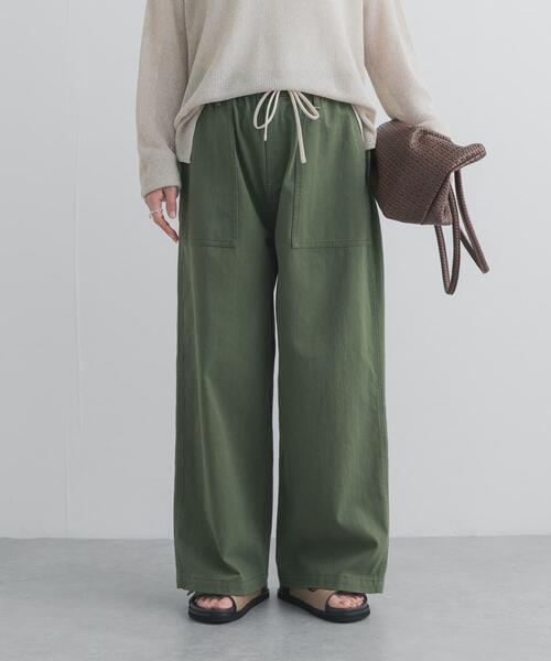 URBAN RESEARCH DOORS（アーバンリサーチドアーズ）の「コットンベーカーパンツ（その他パンツ・レディース・ホワイト系その他/カーキ・SMALL/MEDIUM）」の19枚目の写真