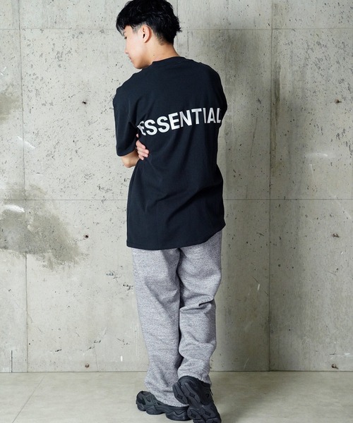 FOG ESSENTIALS（エフオージーエッセンシャルズ）の「"08"≪FOG ESSENTIALS≫バックロゴ ヘビーウェイト Tシャツ（Tシャツ/カットソー・メンズ・ブラック・XL/L/M）」の11枚目の写真