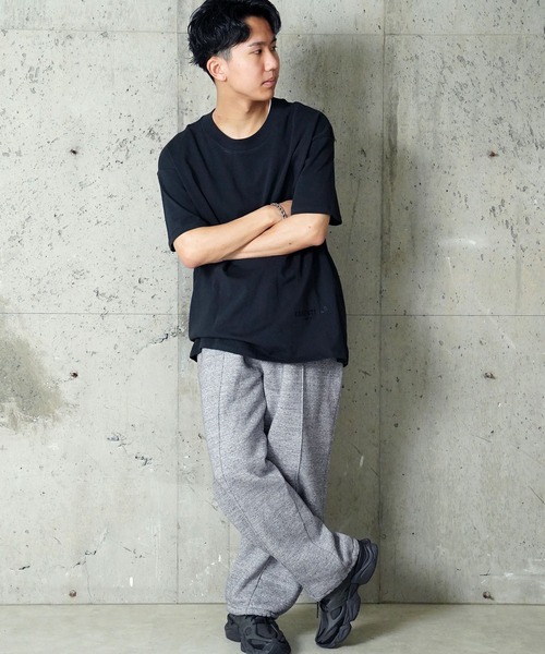 FOG ESSENTIALS（エフオージーエッセンシャルズ）の「"08"≪FOG ESSENTIALS≫バックロゴ ヘビーウェイト Tシャツ（Tシャツ/カットソー・メンズ・ブラック・XL/L/M）」の13枚目の写真