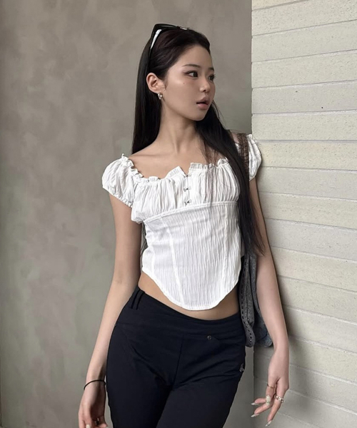 MUSINSA ROCKCAKE amood トップス ブラウス シズニルック Curve Line Corset Blouse - White（シャツ/ブラウス）｜ROCKCAKE