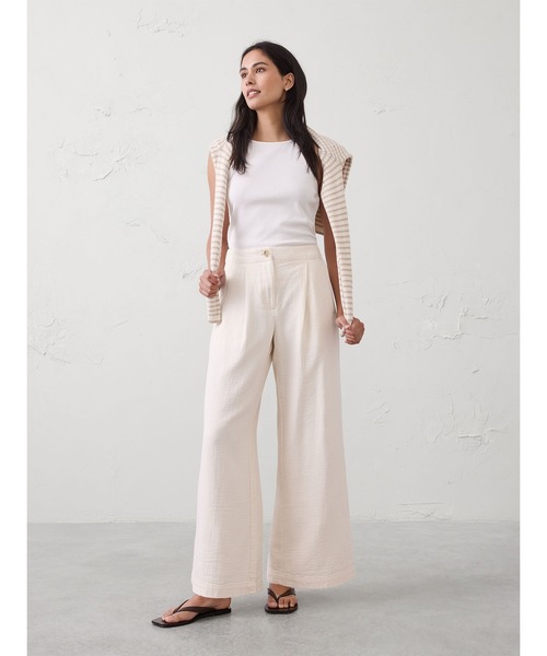 BANANA REPUBLIC FACTORY STORE(バナナリパブリック ファクトリーストア)の「BANANA REPUBLIC FACTORY STORE Anyday ワイドレッグ ハイライズ ガーゼ パンツ(その他パンツ・レディース・アイボリー/ベージュ・L/M/S/XS)」の6枚目の写真