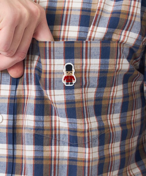 MACKINTOSH PHILOSOPHY（ﾏｯｷﾝﾄｯｼｭ ﾌｨﾛｿﾌｨｰ）の「BUCKINGHAM BEAR 半袖ボタンダウン マドラスチェック（シャツ/ブラウス・メンズ・ブルー/ベージュ系その他5・40/38）」の9枚目の写真