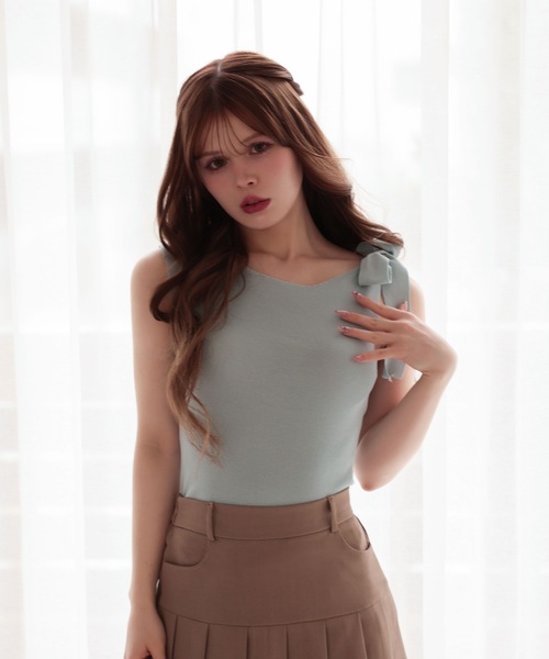 M DOLLY（エムドリー）の「Shoulder ribbon elsie knit tops / ショルダーリボンエルシーニットトップス（Tシャツ/カットソー・レディース・アイボリー/ライトブルー/ブラック/ピンク・FREE）」の19枚目の写真