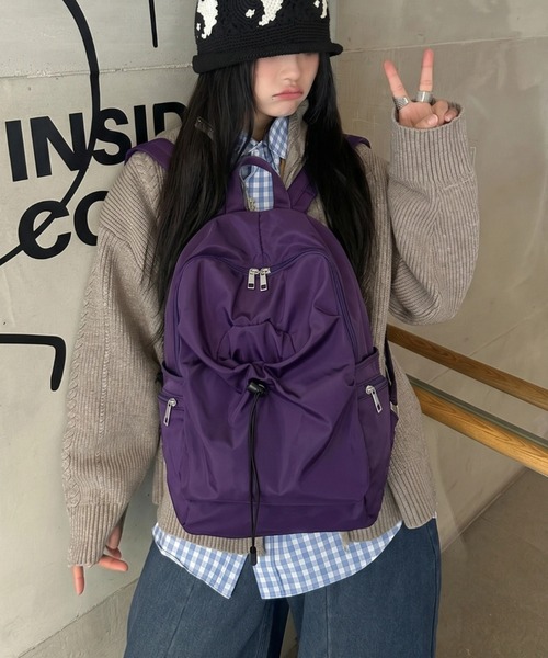 yuue' ( wear )(ユーイ)の「マルチポケットリュックサック/通勤通学/ナップサック/A4サイズ対応(バックパック/リュック・レディース・パープル/アイボリー/ブラック・FREE)」の17枚目の写真