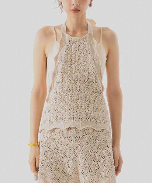 BEAMS COUTURE(ビームスクチュール)の「透かし編み キャミソール(ニット/セーター・レディース・ホワイト系その他5/レッド・ONE SIZE)」の7枚目の写真