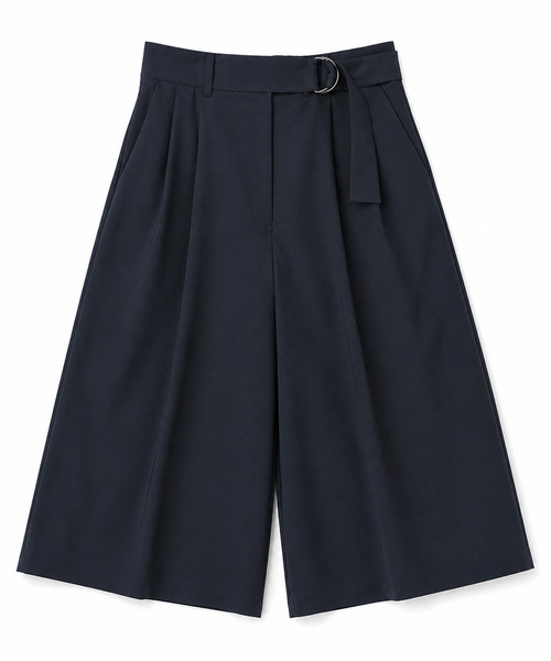 Tiara（ティアラ）の「ワイドタックハーフパンツ（その他パンツ・レディース・グレー/ベージュ/ネイビー・3/2）」の3枚目の写真