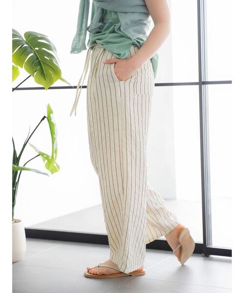 Ungrid(アングリッド)の「ストライプルーズパンツ(その他パンツ・レディース・アイボリー/ブルー・FREE)」の11枚目の写真