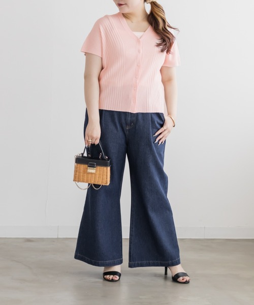 CLETTE(クレット)の「CLETTEオリジナルフレンチスリーブニットカーディガン(ニット/セーター・レディース・ピンク/ライトグリーン/イエロー・LL/4L/3L)」の13枚目の写真