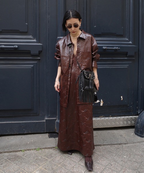 Ameri（アメリ）の「CHRISTINE EMBROIDERY DRESS（ドレス・レディース・アイボリー/ブラウン/ブラック・MEDIUM/SMALL）」の17枚目の写真