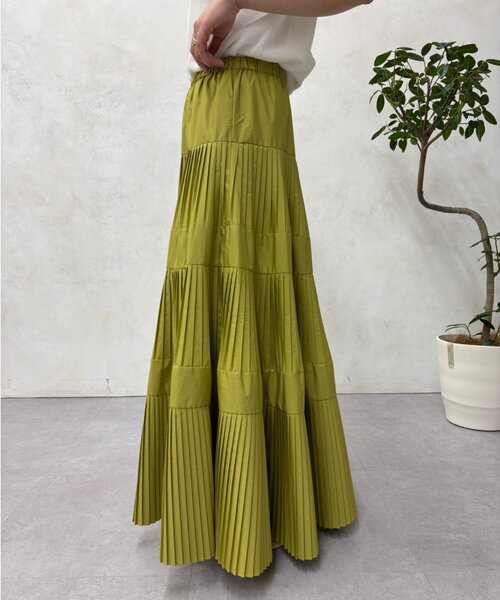 Jena espace merveilleux(ジェナ エスパスメルヴェイユ)の「ティアードプリーツスカート(スカート・レディース・ブラック/ベージュ/イエロー・FREE)」の4枚目の写真