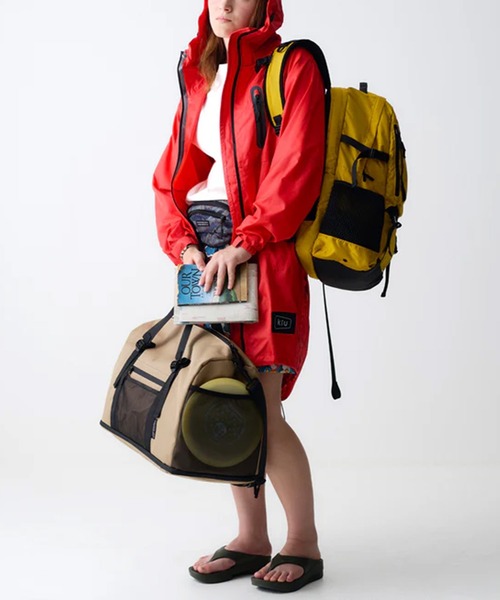 KiU(キウ)の「【KiU】600D キャリーオンボストントラベルバッグ(38L)(ボストンバッグ・レディース・ベージュ/レオパード/ブラック/その他2/マルチ・FREE)」の10枚目の写真
