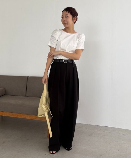 CAPRICIEUX LE'MAGE（カプリシューレマージュ）の「ギャザーパフT（Tシャツ/カットソー・レディース・ブラック/イエロー/ホワイト・FREE）」の5枚目の写真