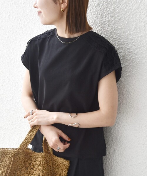 SHIPS any(シップス エニィ)の「SHIPS any:〈洗濯機可能〉ジャージー フレンチスリーブ レース TEE(Tシャツ/カットソー・レディース・ブラック/ベージュ/ホワイト/チャコールグレー・ONE SIZE)」の6枚目の写真