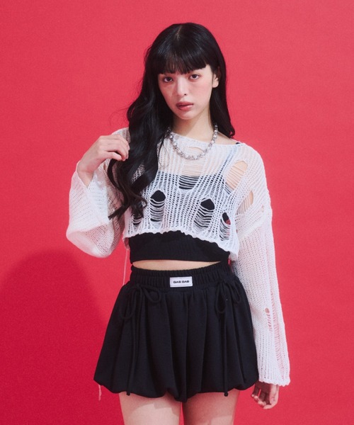 GAB GAB(ガブガブ)の「Distressed Cropped Knit Top/ダメージクロップドニット(ニット/セーター・レディース・ホワイト/ブラック・FREE)」の2枚目の写真
