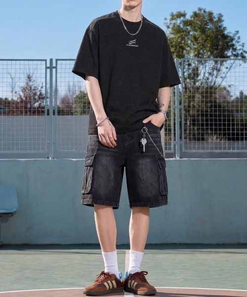 B.R.U(ブル)の「ショルダーラインワンポイント刺繍Tシャツ(Tシャツ/カットソー・メンズ・ホワイト/ブラック/チャコールグレー・FREE)」の11枚目の写真