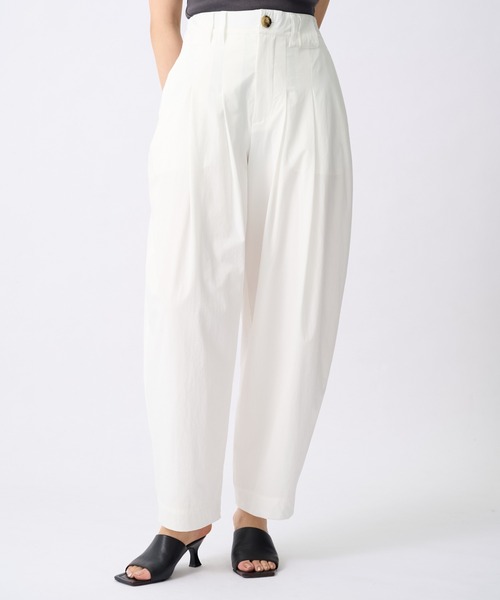 OMMO ホワイトパンツ 38｜人気シルエット・美品 OMMO(オーエムエムオー)】EASY WIDE TUCK PT/イージーワイドタック