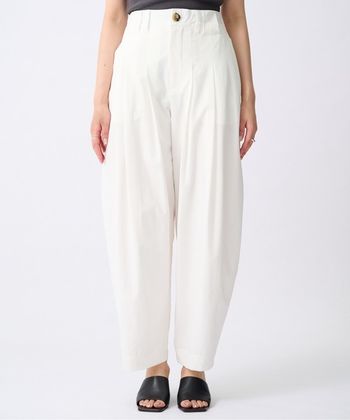 OMMO(オーエムエムオー)の「【OMMO(オーエムエムオー)】EASY WIDE TUCK PT/イージーワイドタックパンツ(チノパンツ・レディース・ホワイト/ピンク/ブラック・36/38)」の20枚目の写真