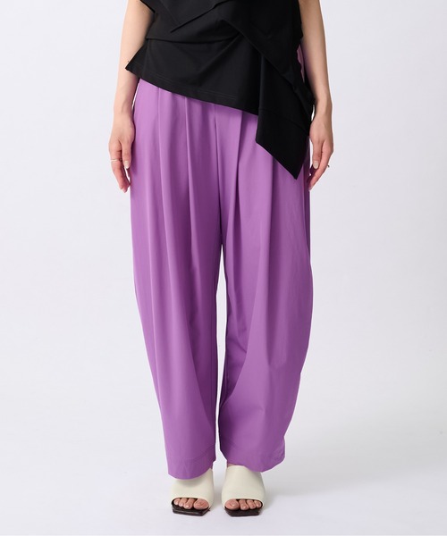 OMMO(オーエムエムオー)の「【OMMO(オーエムエムオー)】EASY WIDE TUCK PT/イージーワイドタックパンツ(チノパンツ・レディース・ホワイト/ピンク/ブラック・36/38)」の11枚目の写真