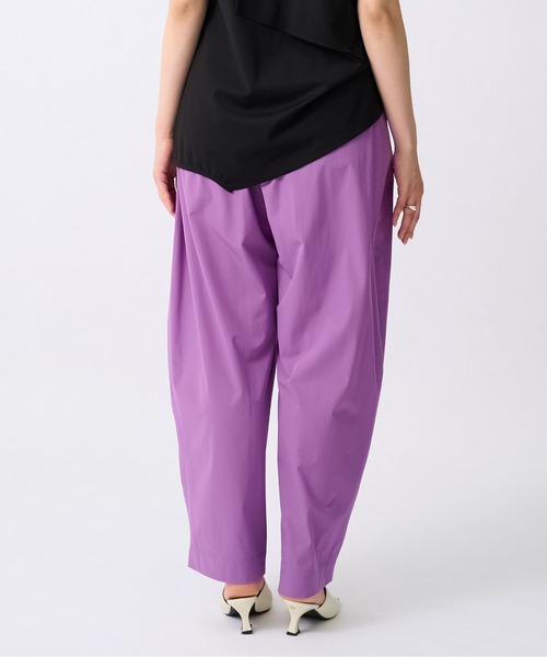 OMMO(オーエムエムオー)の「【OMMO(オーエムエムオー)】EASY WIDE TUCK PT/イージーワイドタックパンツ(チノパンツ・レディース・ホワイト/ピンク/ブラック・36/38)」の13枚目の写真