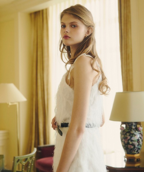 EIMY ISTOIRE(エイミーイストワール)の「PLUME CAMI TOPS(キャミソール・レディース・ブラック/ホワイト・F)」の4枚目の写真