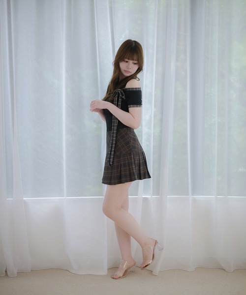 M DOLLY(エムドリー)の「Check ribbon hazel tops / チェックリボンヘーゼルトップス(Tシャツ/カットソー・レディース・アイボリー/ブラック・FREE)」の6枚目の写真