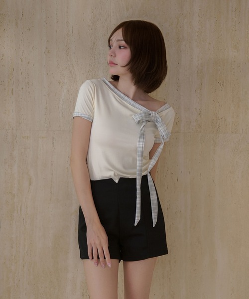 M DOLLY(エムドリー)の「Check ribbon hazel tops / チェックリボンヘーゼルトップス(Tシャツ/カットソー・レディース・アイボリー/ブラック・FREE)」の8枚目の写真