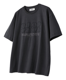 RAIMENT（レイメント）の「フラワーパッチ刺繍ピグメント半袖Tシャツ_チャコール（Tシャツ/カットソー）」