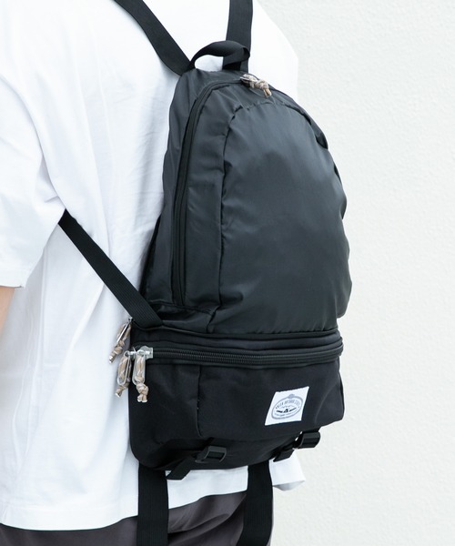 POLeR(ポーラー)の「POLER TOURIST PACK2.0(ショルダーバッグ・メンズ・ブラック・ONE SIZE)」の7枚目の写真